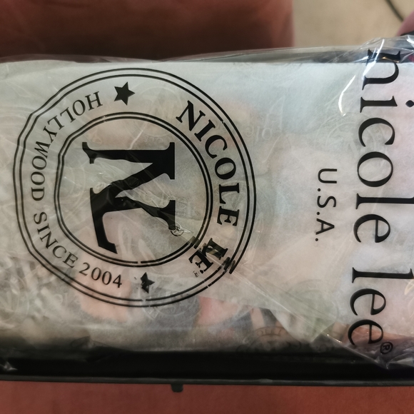 Nicole Lee women's tote bag and matching wallet set of 2 - Picture 12 of 16